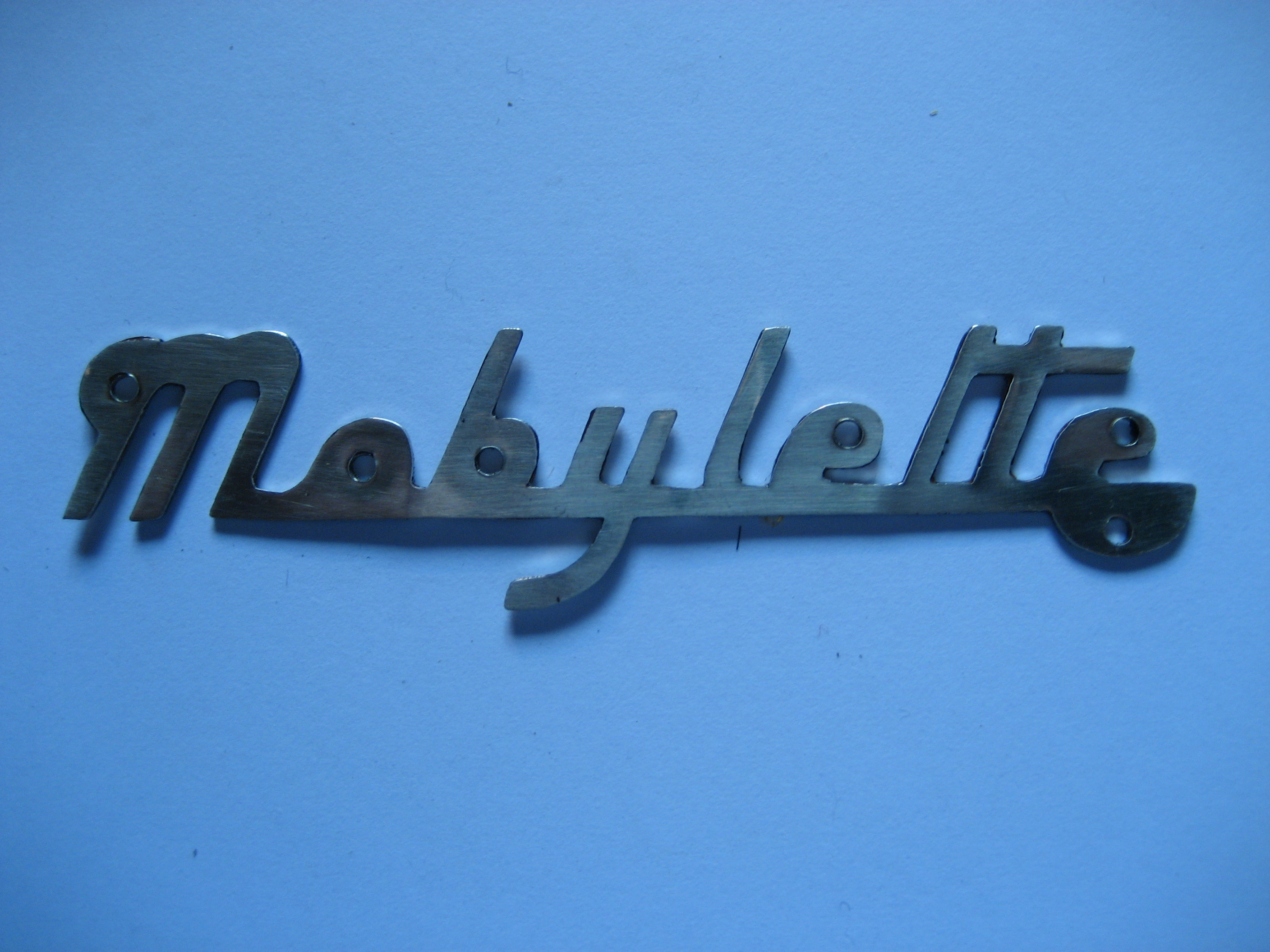 MO12A (leyenda Mobylette para tapas motor)